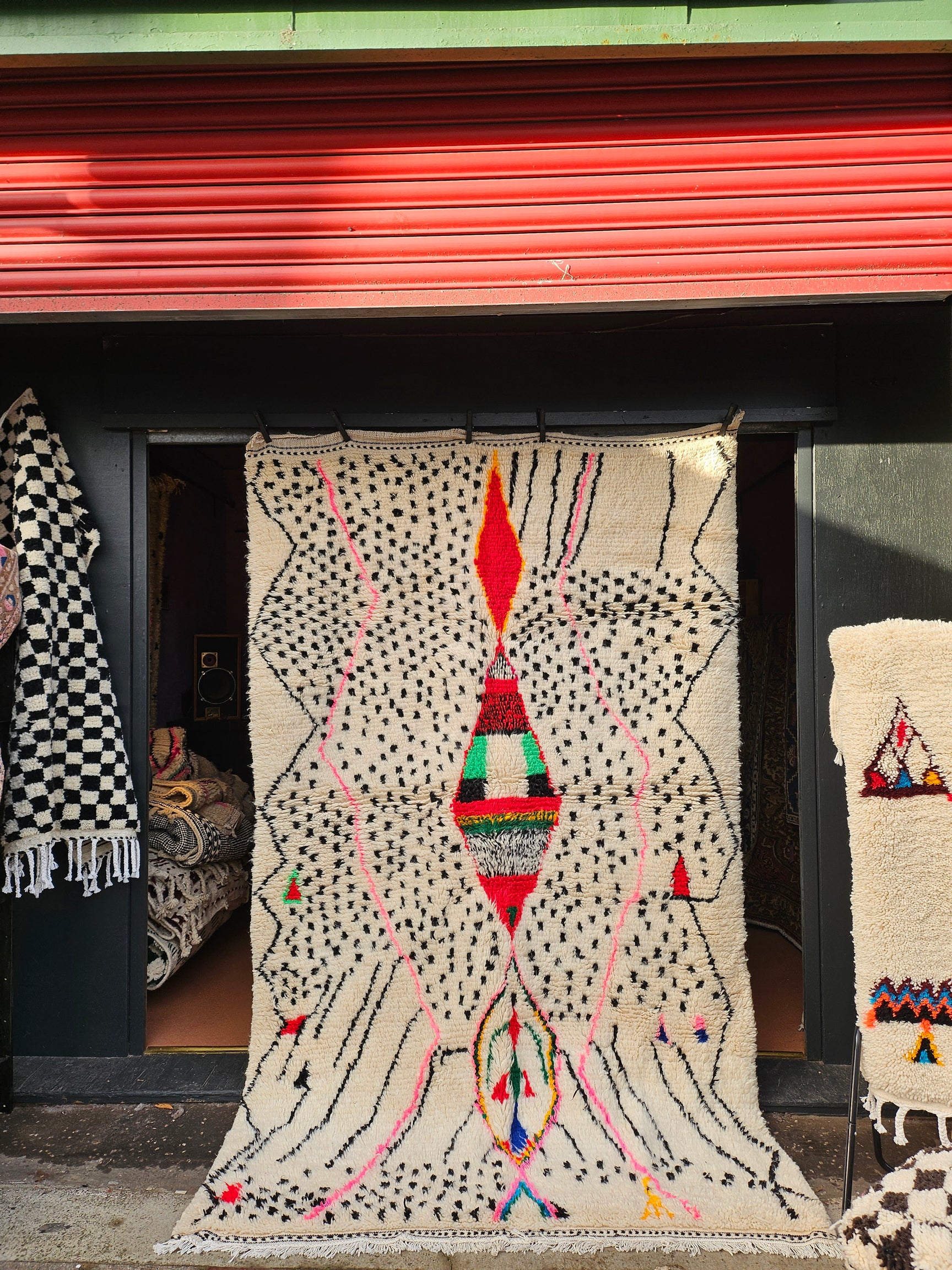 How Bizarre Rugs