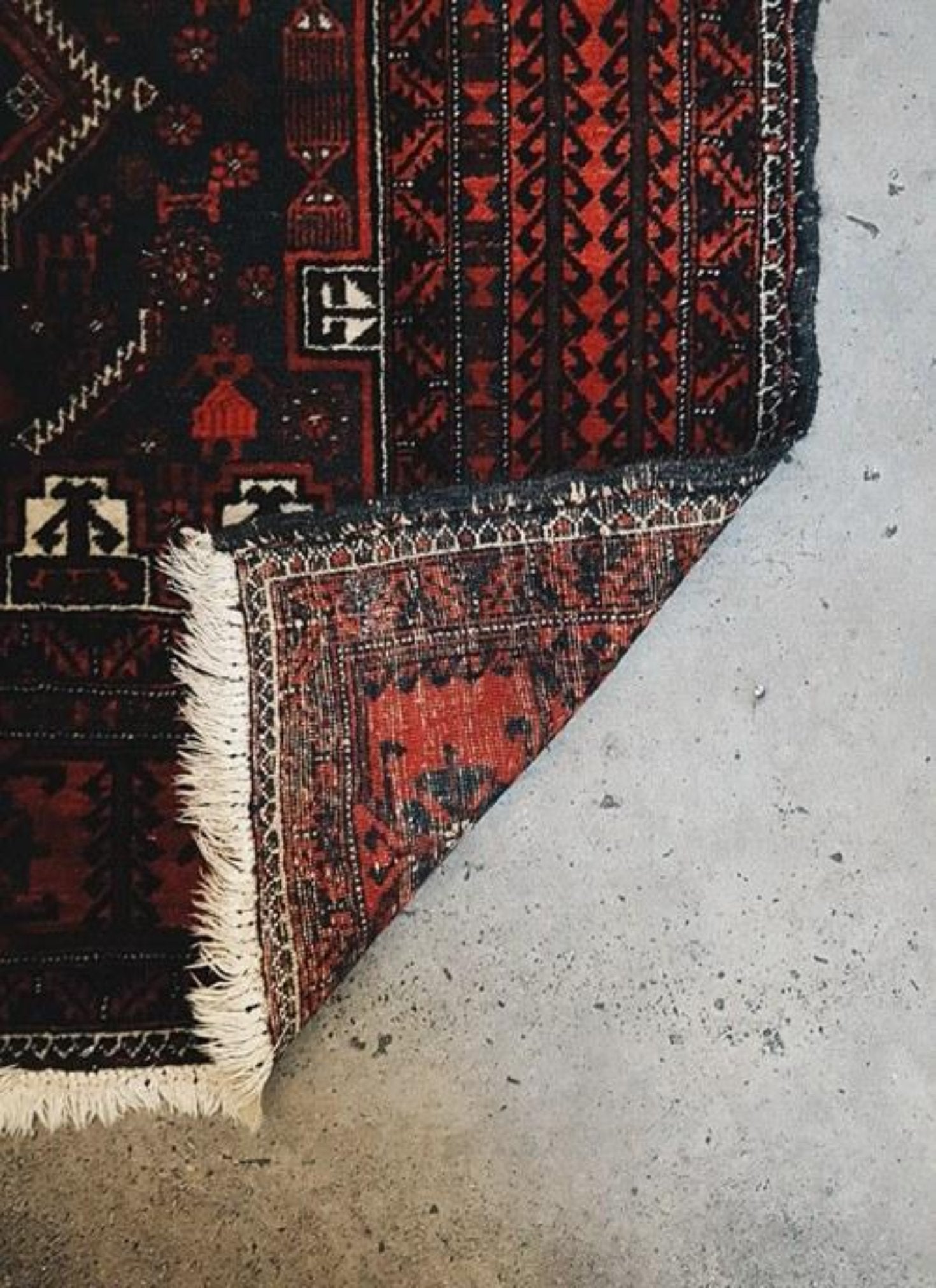 Second Hand Persian Rugs UK By How Bizarre Rugs 